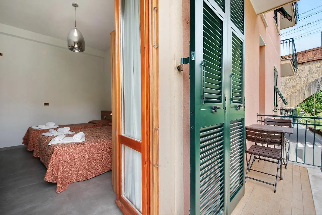 Residence Paradiso Bilocale 101 Moneglia
